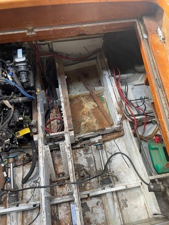 BATEAU BOIS PEDRAZZINI REFIT