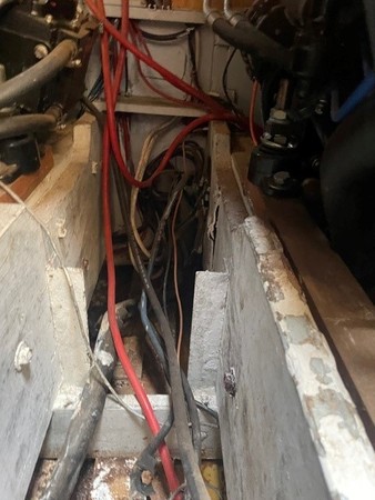 BATEAU BOIS PEDRAZZINI REFIT