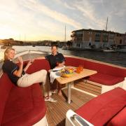 rhea_marine_35_open_4_.jpg