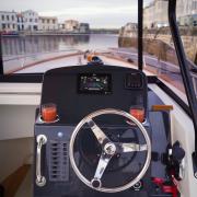 rhea_marine_27_open_v2_moteur_hors-bord_1_.jpg