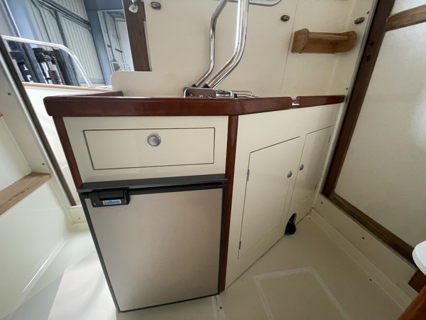 RHEA 750 TIMONIER REFIT INTERIEUR