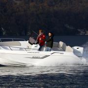 bateau_a_moteur_neuf_saint_jacut.jpg