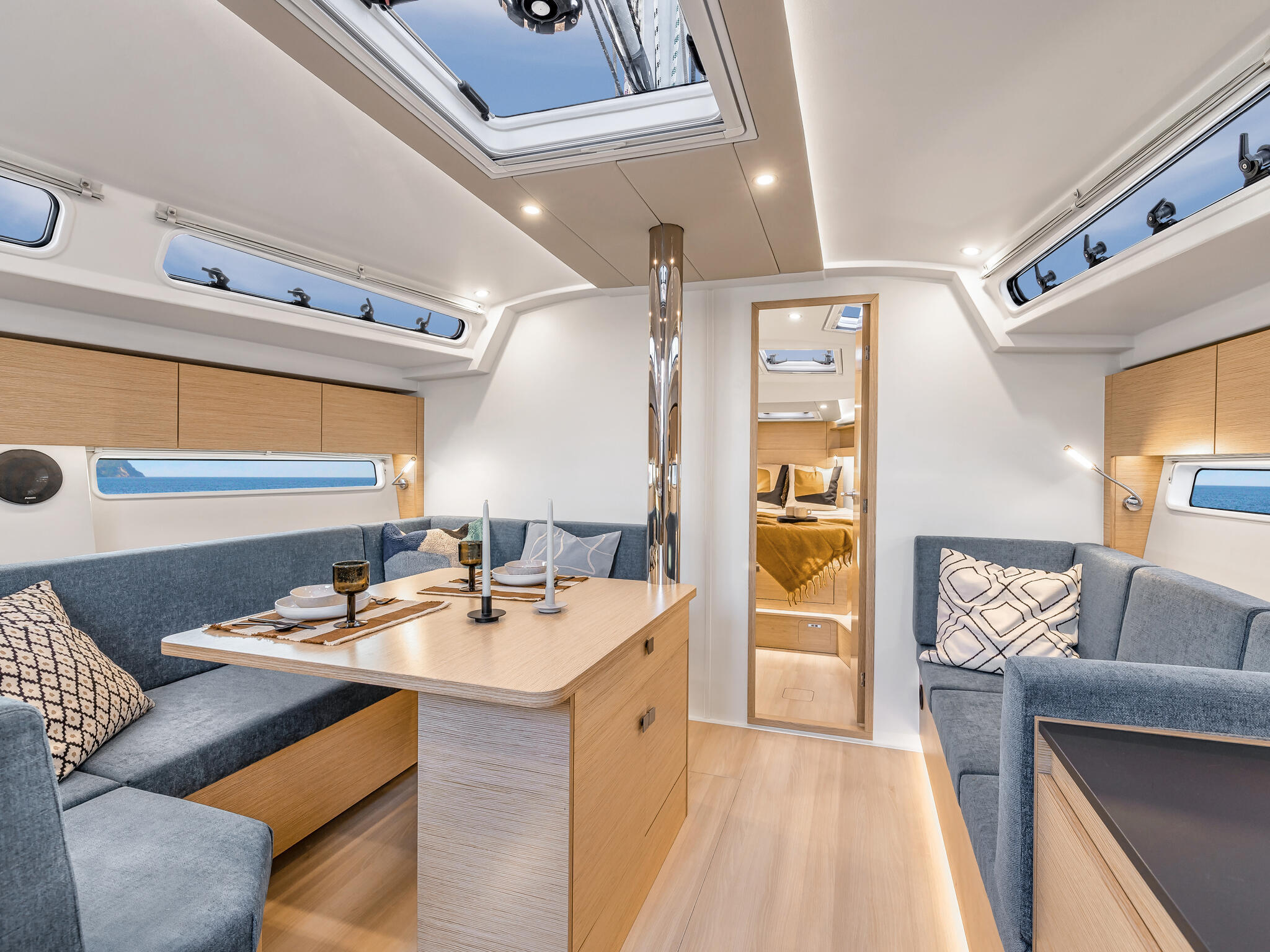 Voilier Hanse 410 Intérieur