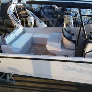 cockpit_ryck_280_amenagement_familial_sport_nautique.JPG