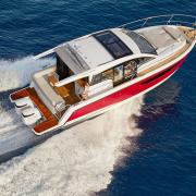 bateau_sealine-c330v_6873579.jpg