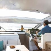 bateau_sealine-c330v_6873582.jpg