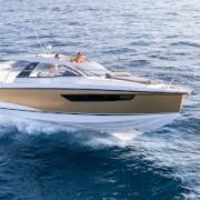 bateau_sealine-s330v_6906189.jpg