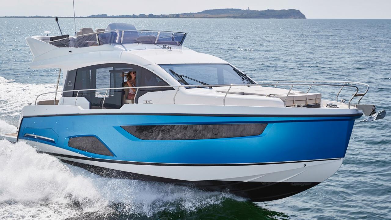 Sealine F430