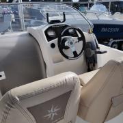 center_console_cap_camarat.JPG