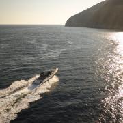 bateau_de_luxe_salpa_moteur_hors_bord_3_.jpg