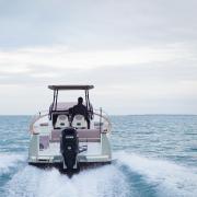 bateau_a_moteur_hors-bord_rhea_marine_1_.jpg