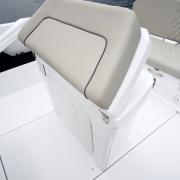 bateau_a_moteur_6m_spacieux_1_.jpg