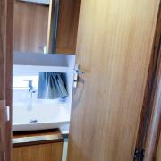 rhea_trawler_34_3_.jpg
