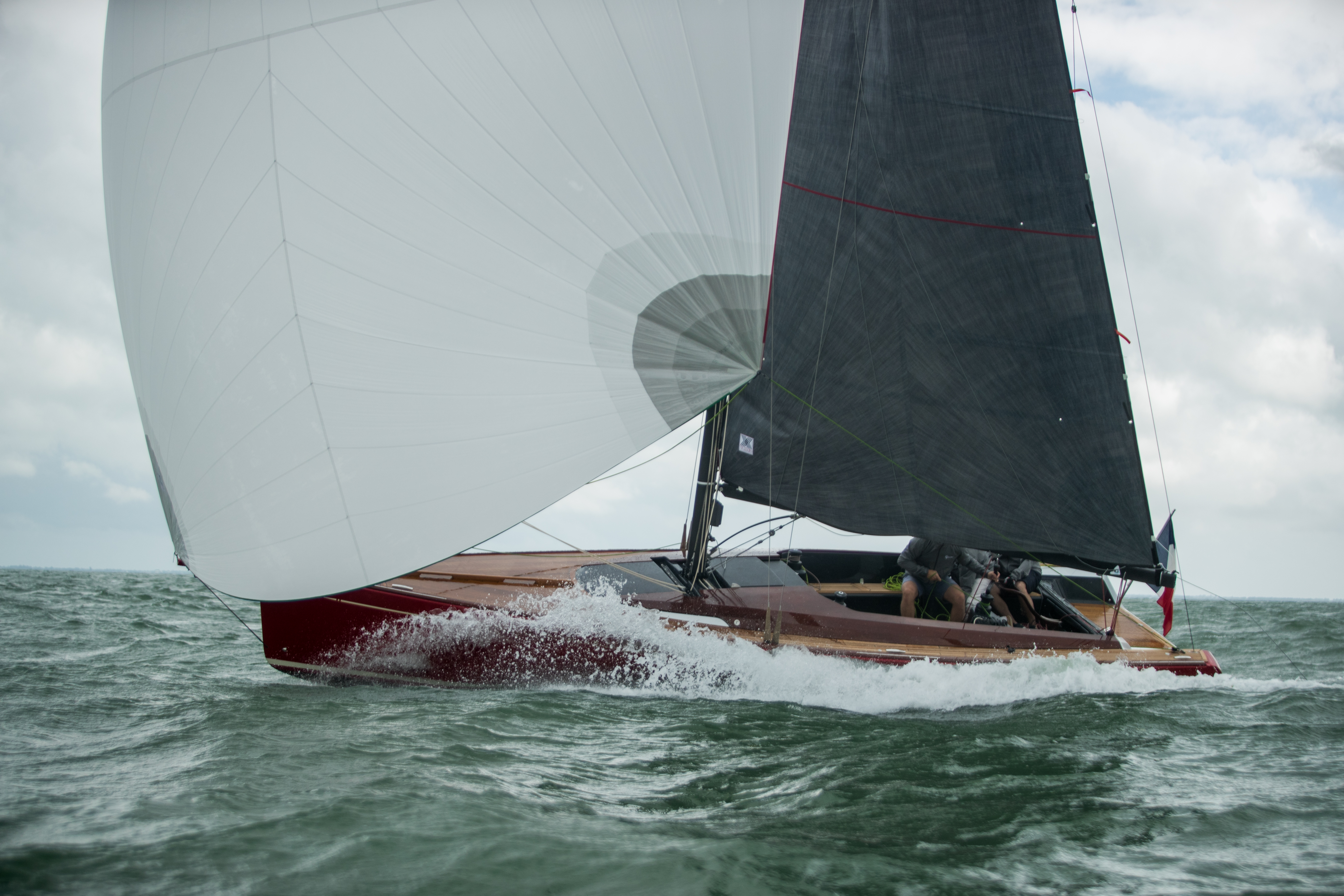 TOFINOU 9.7 