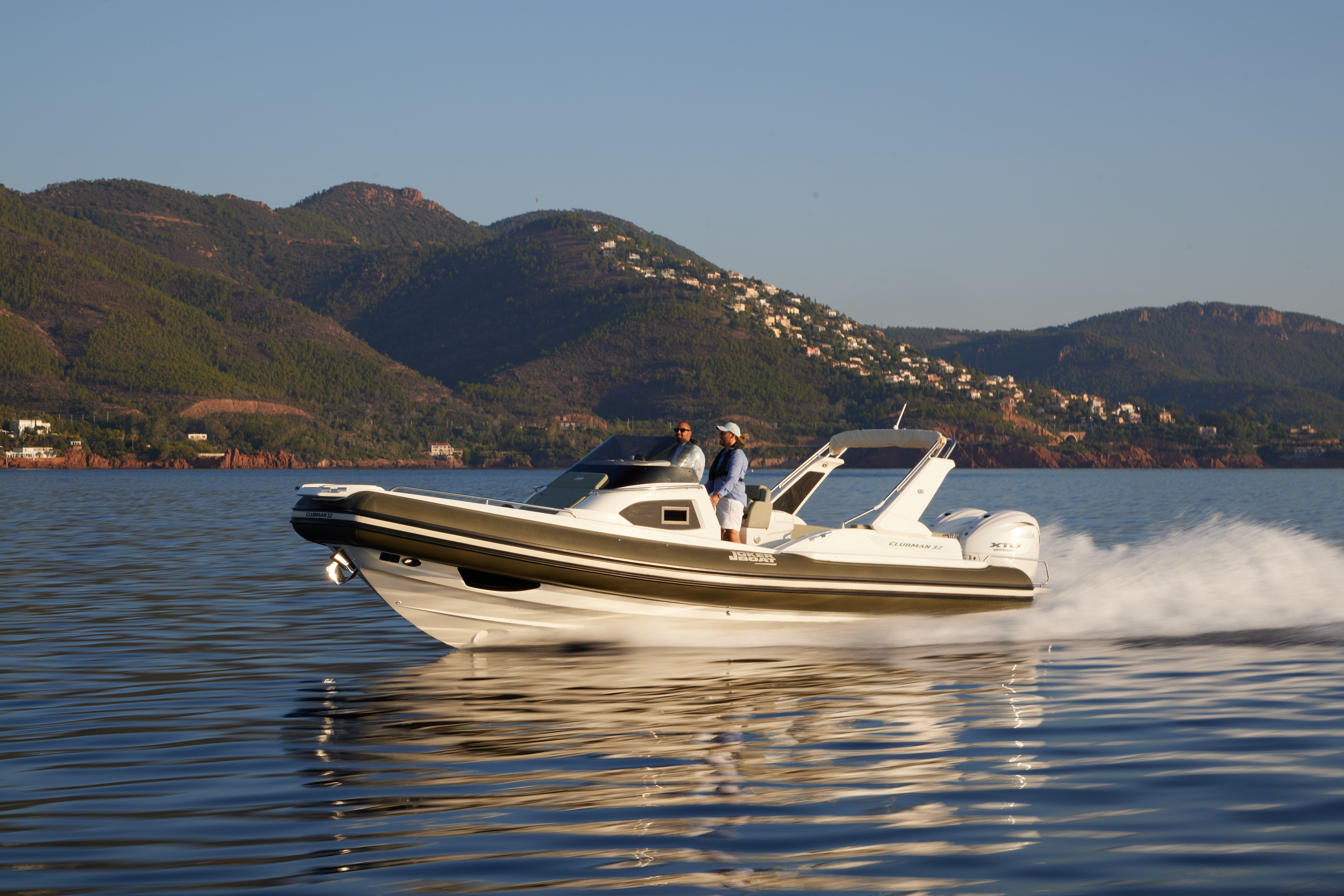 Semi-rigide Joker Boat Clubman 32