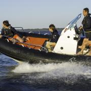 semi-rigide_pour_la_famille_et_les_activites_nautiques.jpg