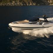 bateau_de_luxe_salpa_moteur_hors_bord_2_.jpg