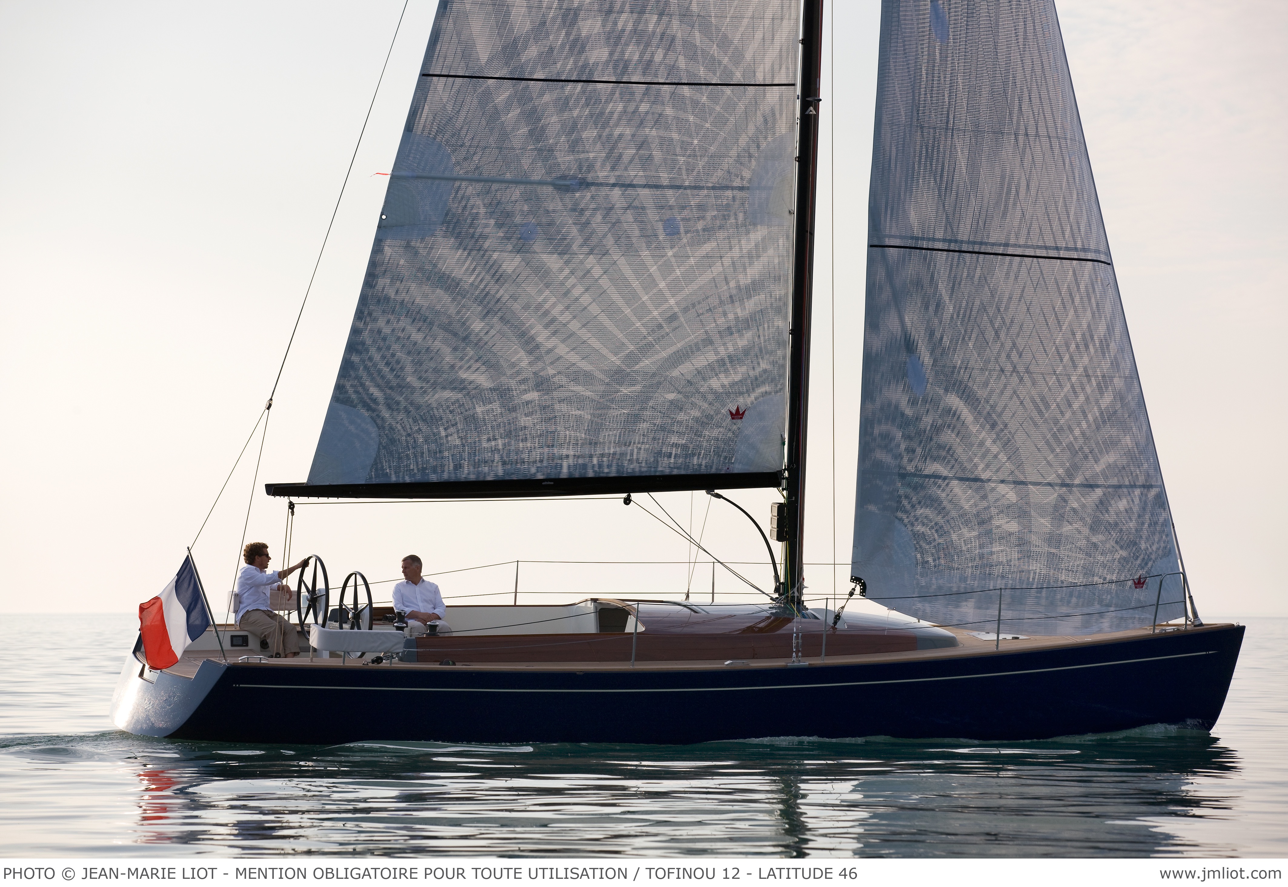 BATEAU TOFINOU