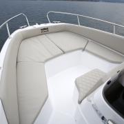 bateau_a_moteur_6m_spacieux_2_.jpg
