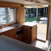 rhea_trawler_34_9_.jpg