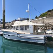 rhea_trawler_34_neuf.jpg