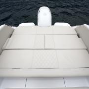 bateau_a_moteur_bain_de_soleil.jpg