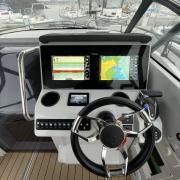 bateau_moteur_recent_occasion_2_.jpg