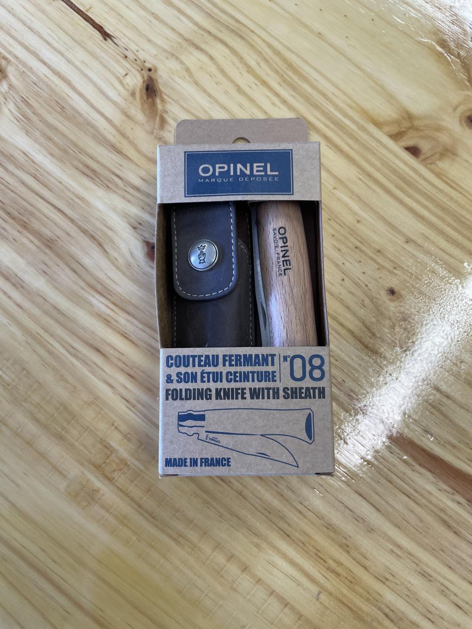 COUTEAU OPINEL AVEC ETUI