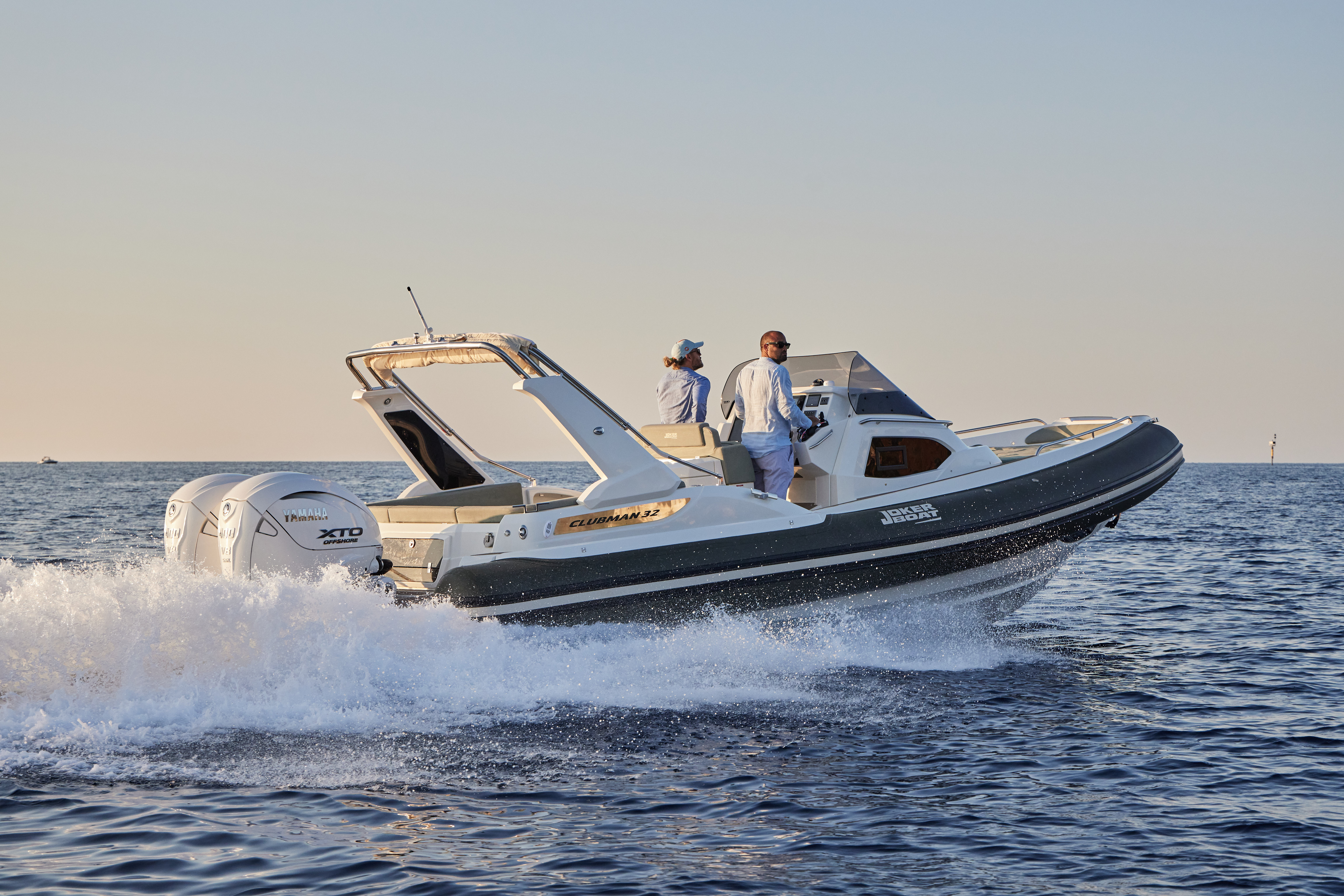 Semi-rigide Joker Boat Clubman 32