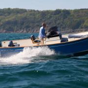 dayboat_elegant_pour_navigation_cotiere_rhea_23_origine_fil-marine.jpg
